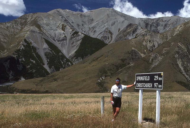 WT 0200 038-21 New Zealand.jpg